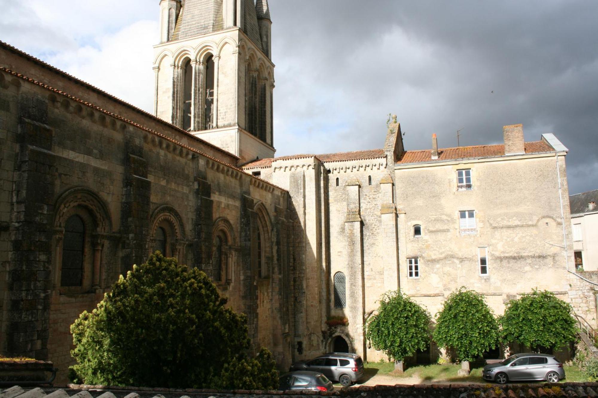 Les Nuits D'aldearde Apartment
